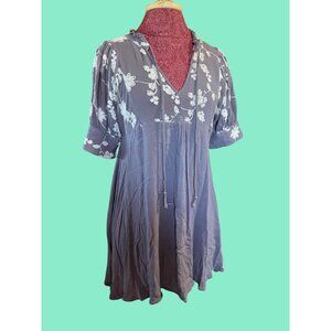 Umgee USA Floral Embroidered Boho Dress Small Gray 3/4 Sleeves Lightweight